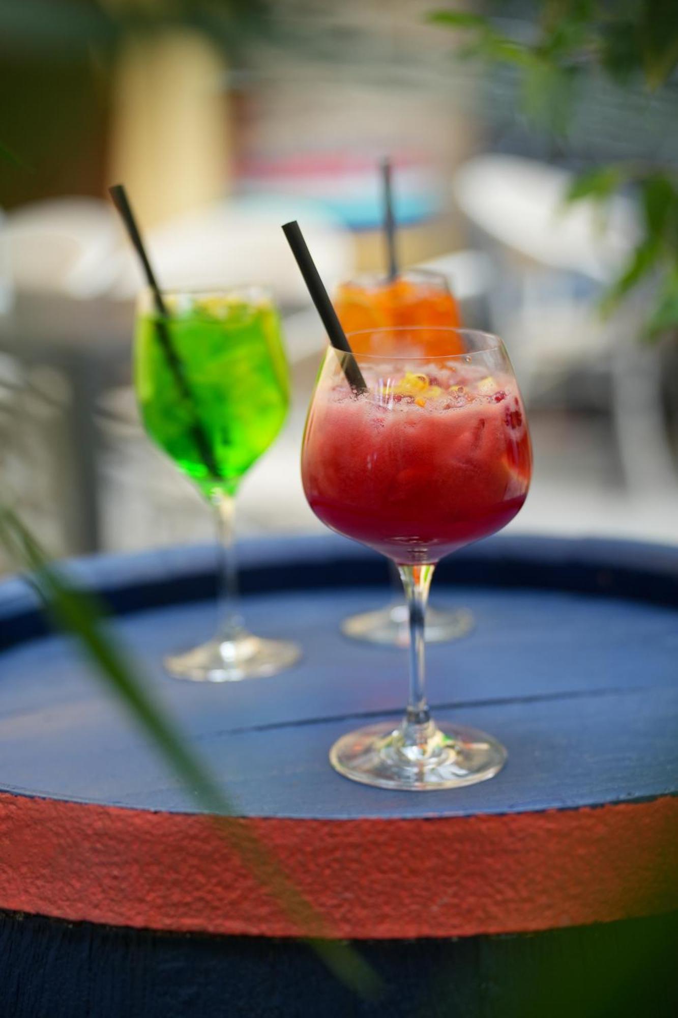 Imola Udvarhaz Dessert Hotel Eger Luaran gambar